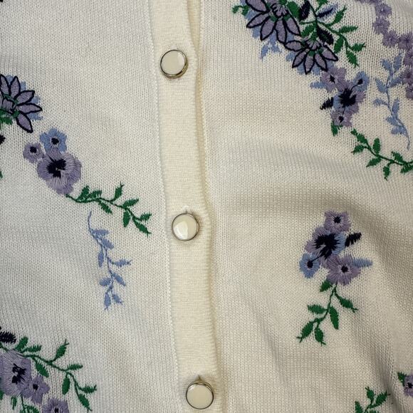 Women’s Vintage Charter Club Embroidered Button Up‎ Cardigan Sweater Size L - Picture 5 of 9